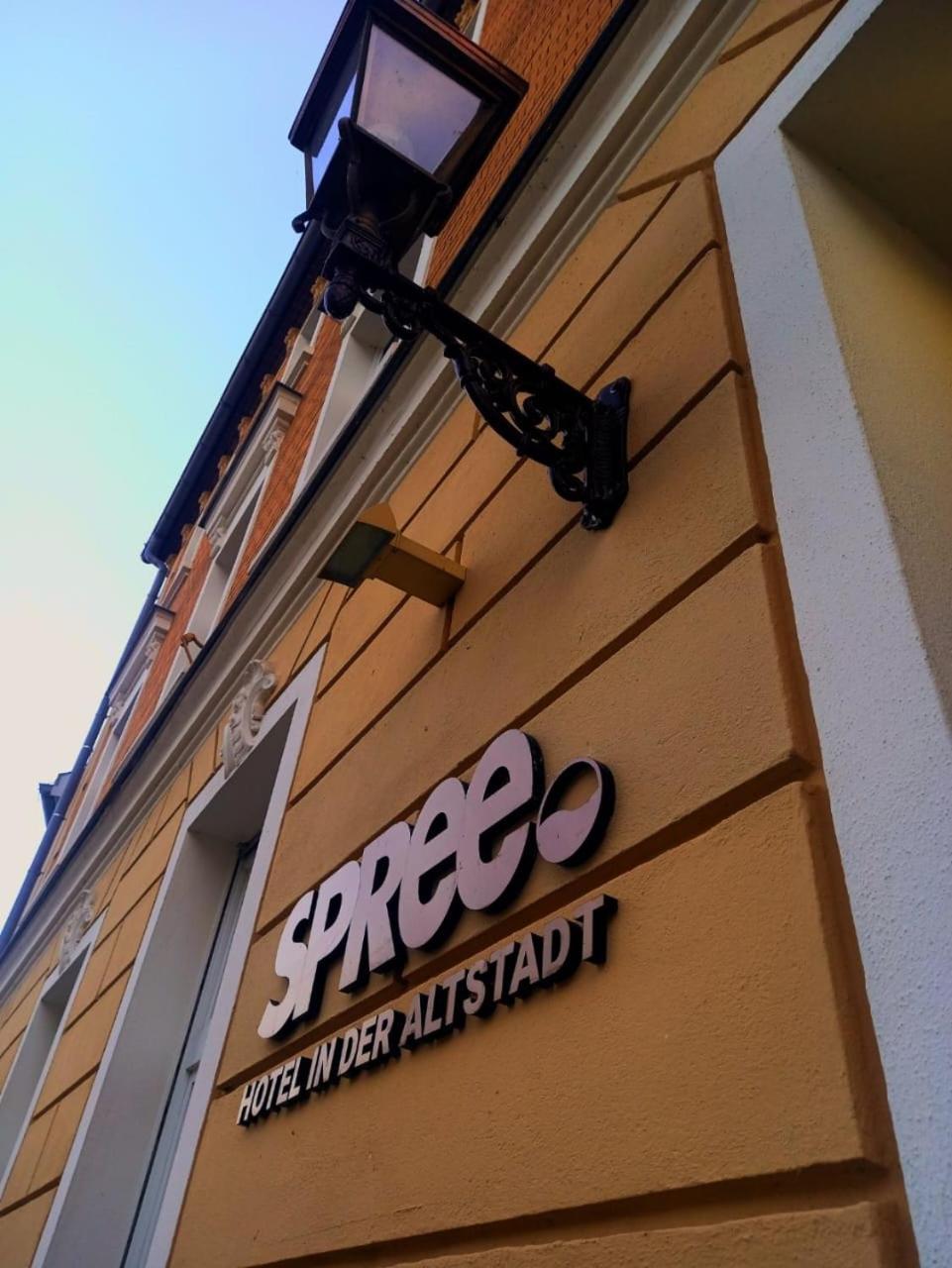 Spree Hotel In Der Altstadt لوبنو المظهر الخارجي الصورة